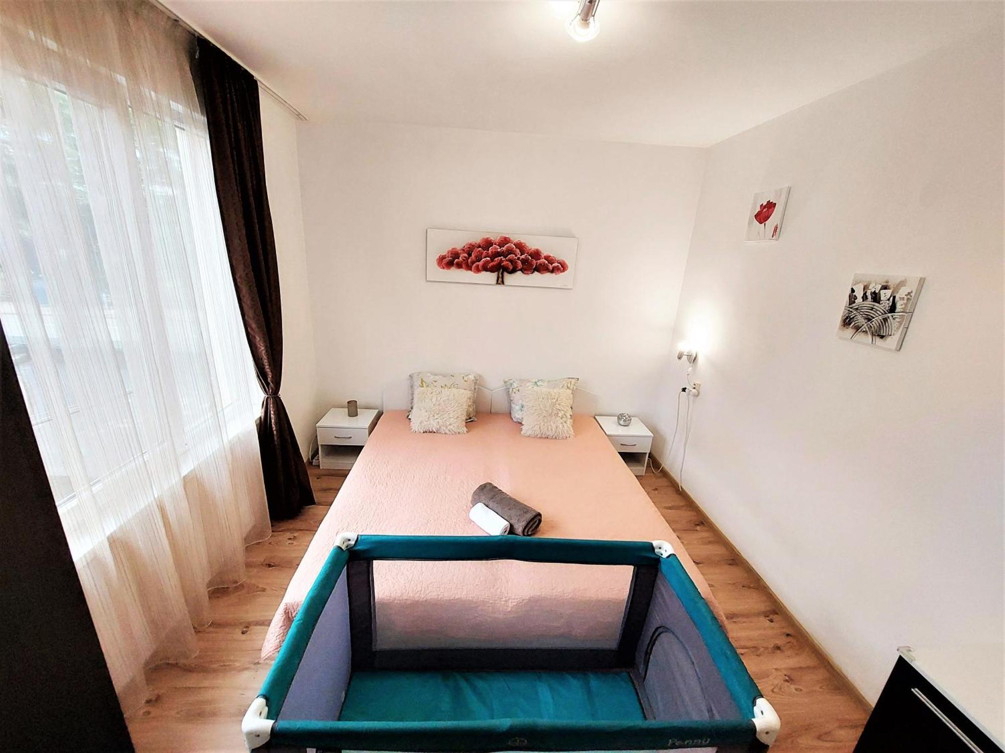 3 Rooms Apartment, Top Center, 1St Floor, Aubg, Free Parking, Pc I5 Ssd, 3 Led Tvs 200 Channels, Wifi, Terrace, Easy-Late Check-In, Stay Before Greece Blagoevgrad Eksteriør bilde