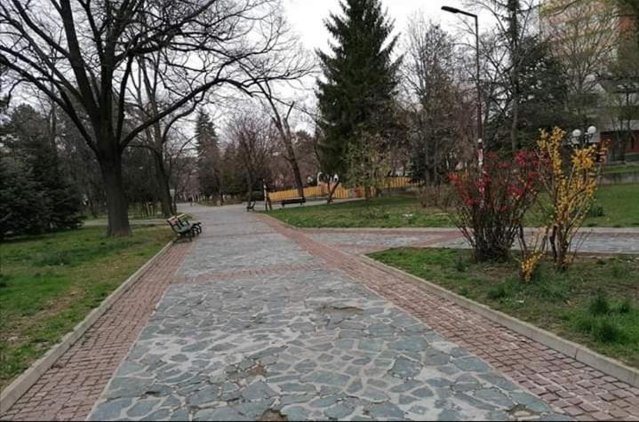 3 Rooms Apartment, Top Center, 1St Floor, Aubg, Free Parking, Pc I5 Ssd, 3 Led Tvs 200 Channels, Wifi, Terrace, Easy-Late Check-In, Stay Before Greece Blagoevgrad Eksteriør bilde